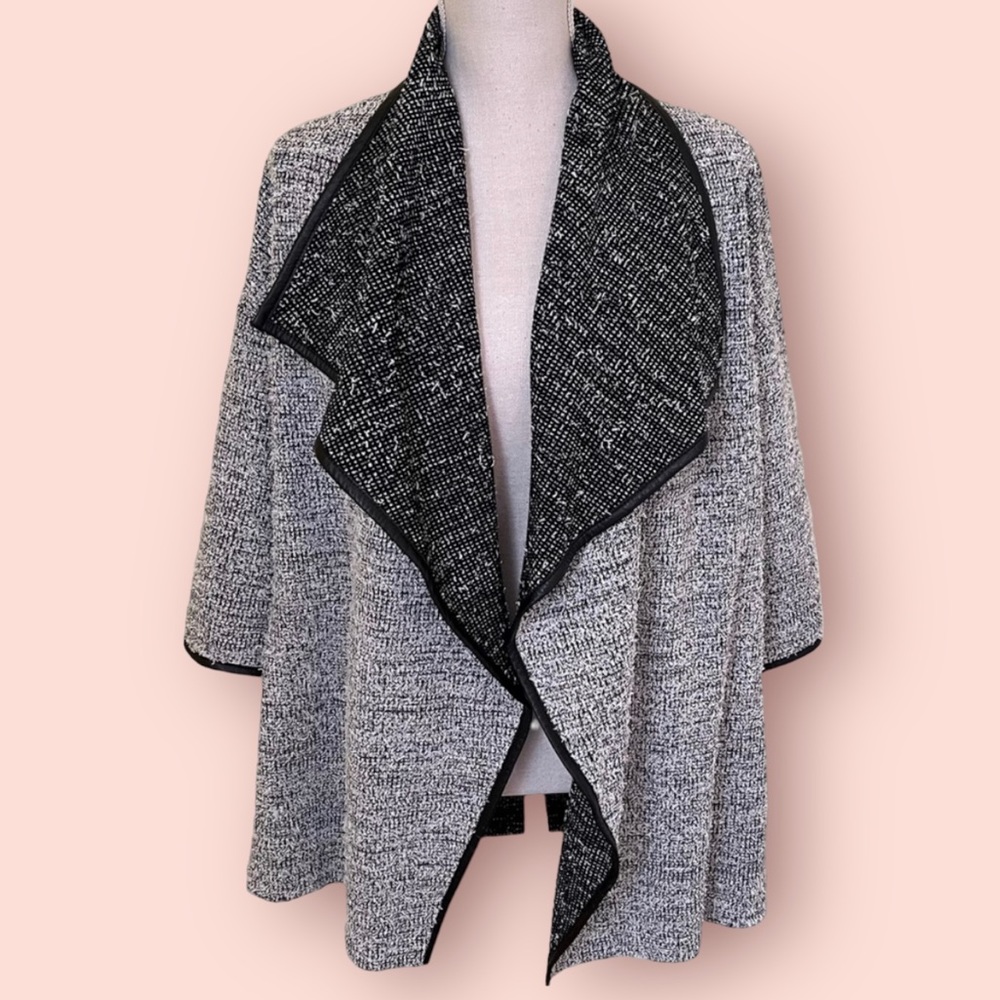 St. John Black/Grey Open Front Textured Jacket P